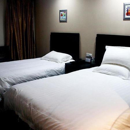 Jitai Hotel - People'S Square Branch Shanghaj Zewnętrze zdjęcie
