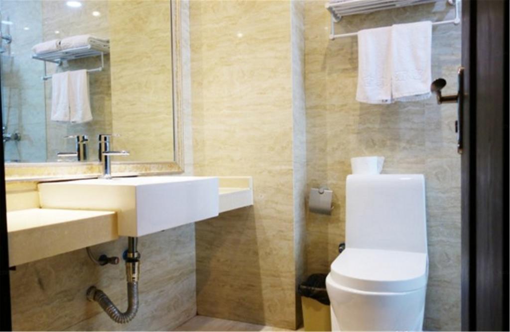Jitai Hotel - People'S Square Branch Shanghaj Zewnętrze zdjęcie