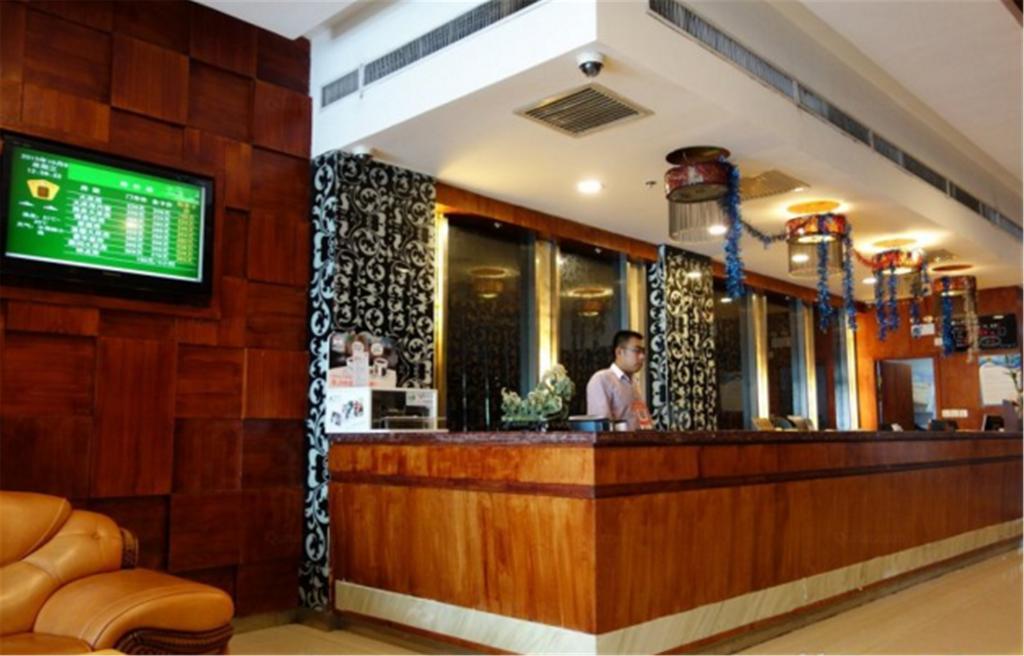 Jitai Hotel - People'S Square Branch Shanghaj Zewnętrze zdjęcie
