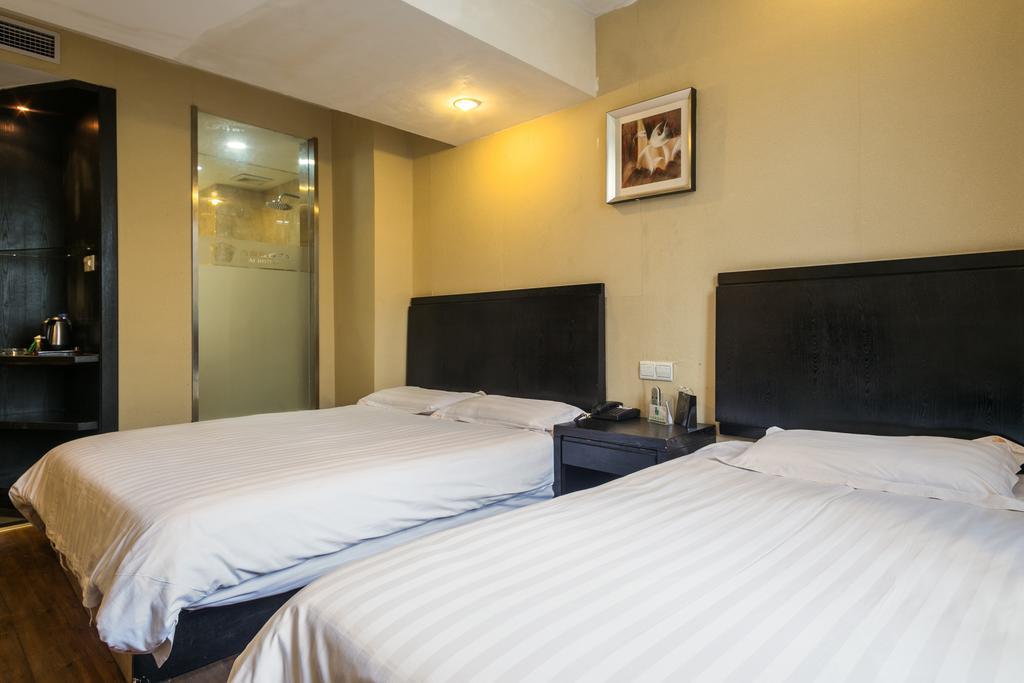Jitai Hotel - People'S Square Branch Shanghaj Zewnętrze zdjęcie