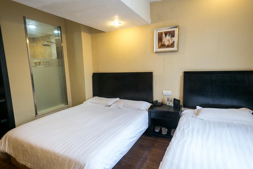 Jitai Hotel - People'S Square Branch Shanghaj Zewnętrze zdjęcie