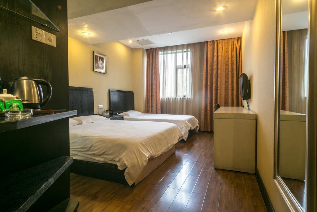 Jitai Hotel - People'S Square Branch Shanghaj Zewnętrze zdjęcie