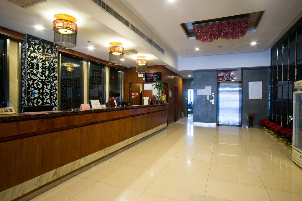 Jitai Hotel - People'S Square Branch Shanghaj Zewnętrze zdjęcie