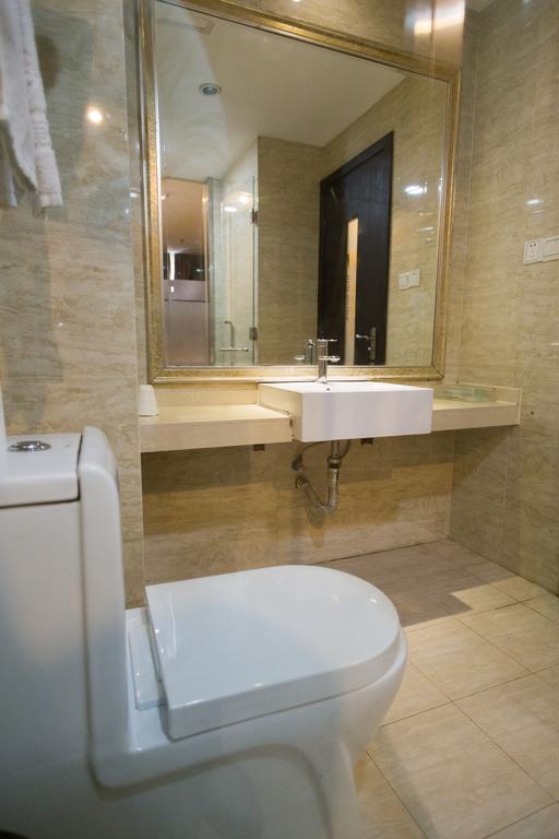 Jitai Hotel - People'S Square Branch Shanghaj Zewnętrze zdjęcie