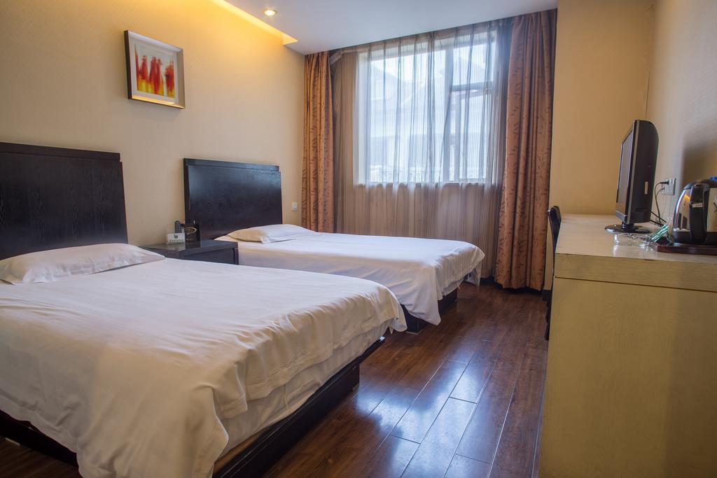 Jitai Hotel - People'S Square Branch Shanghaj Zewnętrze zdjęcie